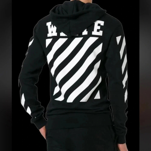 Off-White Other - 🎉HP🎉Off White Caravagio Diag Arrows Long sleeve Zipper  Hoodie Sz XS